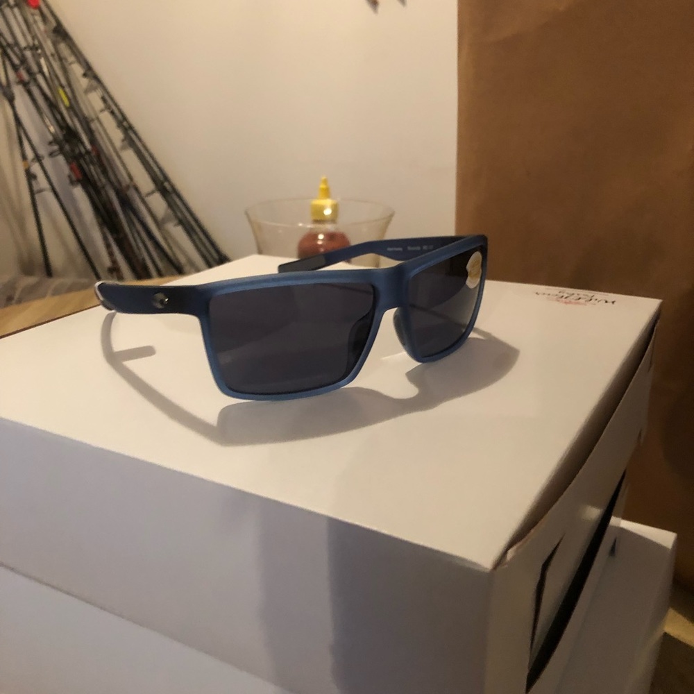 Brand new costa sunglasses with tags!!!